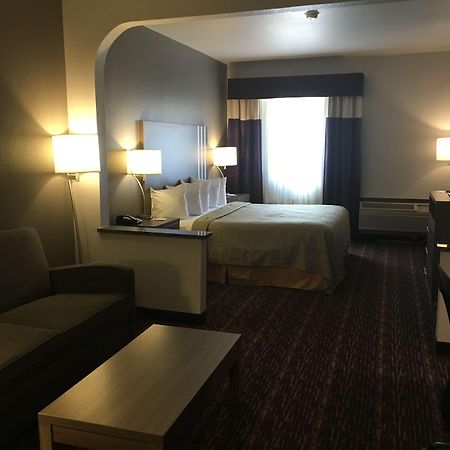 Surestay Plus By Best Western Edmond Esterno foto